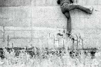 Lo condenaron a tres años de prisión por haber robado en una obra en construcción