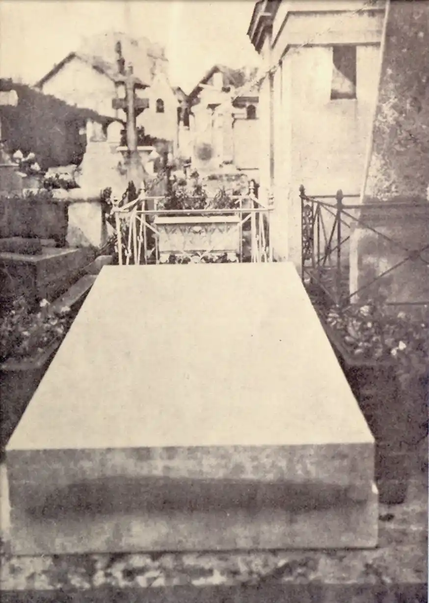 LA PRIMERA NECRÓPOLIS. Panorámica del viejo cementerio de Neuilly-Sur-Seine.