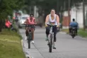 Andar en bicicleta, el ejercicio ideal para retomar la actividad física tras superar un cuadro de covid-19