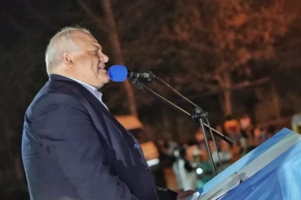 “En esta puja por el poder no se tiene en cuenta la crisis social, dijo Masso