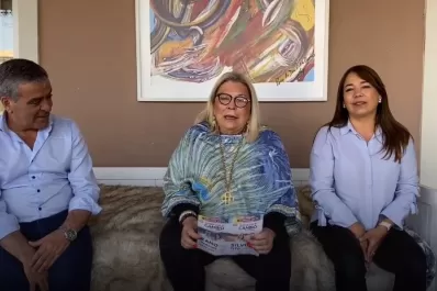 Carrió convocó a votar por Cano y Elías de Pérez: “No hay que correrse, ni venderse”