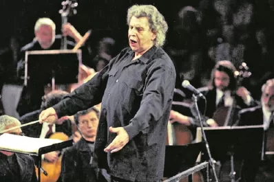 Mikis Theodorakis, más allá de “Zorba, el griego”