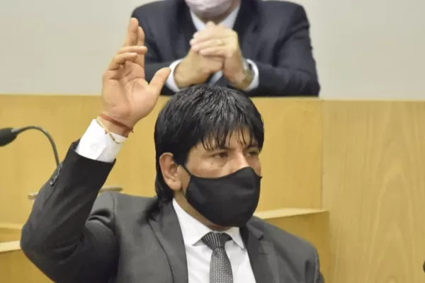 Alfaro debe dar explicaciones por el caso de Ramón Lanús, reclamó un concejal manzurista