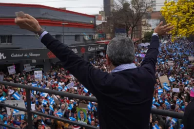 Alfaro: no nos arrodillaremos ante nadie