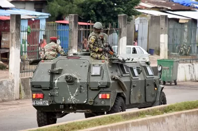 Golpe de Estado en Guinea: apresaron al presidente