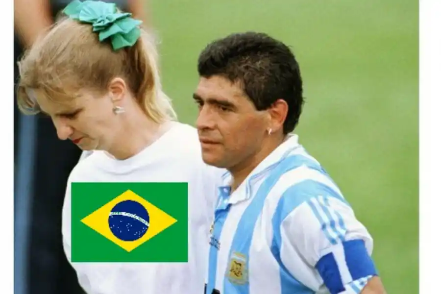 Ganó Bolsonaro, perdió el fútbol: mirá los memes de la suspensión del partido