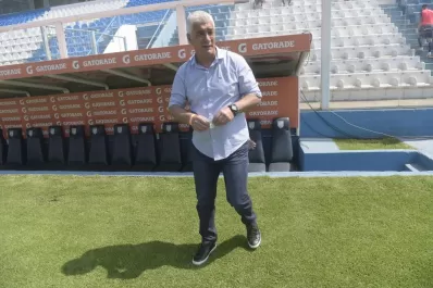 Los 23 convocados por De Felippe para recibir a Boca en el Monumental