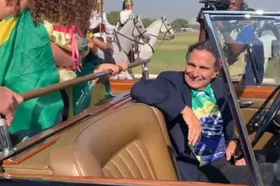 Nelson Piquet, de la Fórmula 1 a manejar el auto de Jair Bolsonaro