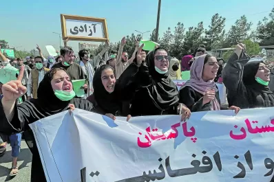 Los talibanes forman un gobierno de “línea dura” en Afganistán