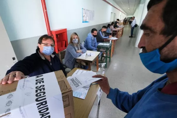 Cómo llega la sociedad a las PASO del domingo