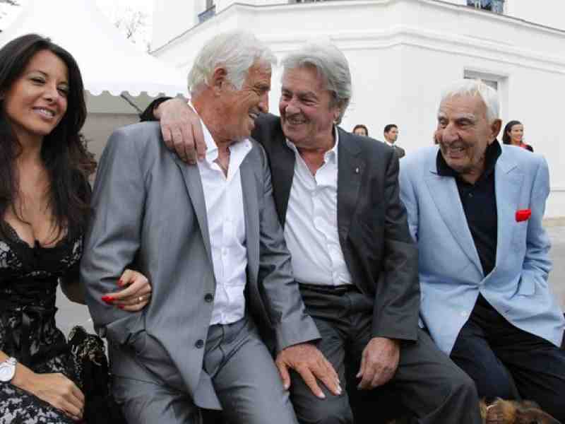 AMIGOS INSEPARABLES. Junto a Alain Delon en septiembre de 2010, cuando el actor fallecido ayer inauguró un museo dedicado a su padre.  