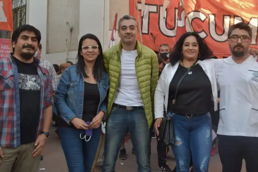 Arreguez: el voto al Frente de Izquierda es el único voto que castiga a los poderosos