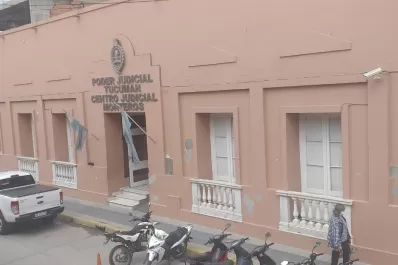 Prisión preventiva para una mujer acusada de robar un auto