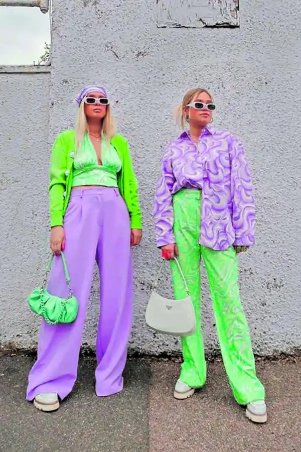 DISEÑOS. Veremos ropa con mucho lila, rosa y verde menta.