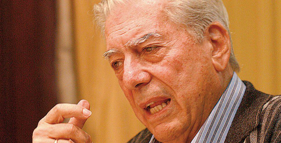 Mario Vargas Llosa en 2010, poco después de ganar el Nobel, fotografiado para este diario