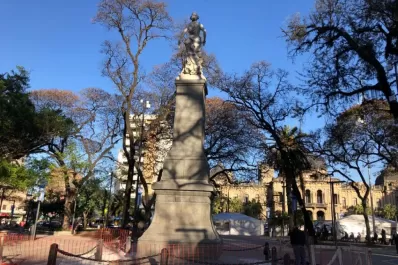 A dos meses de la inauguración, comienzan arreglos en el piso de la Libertad