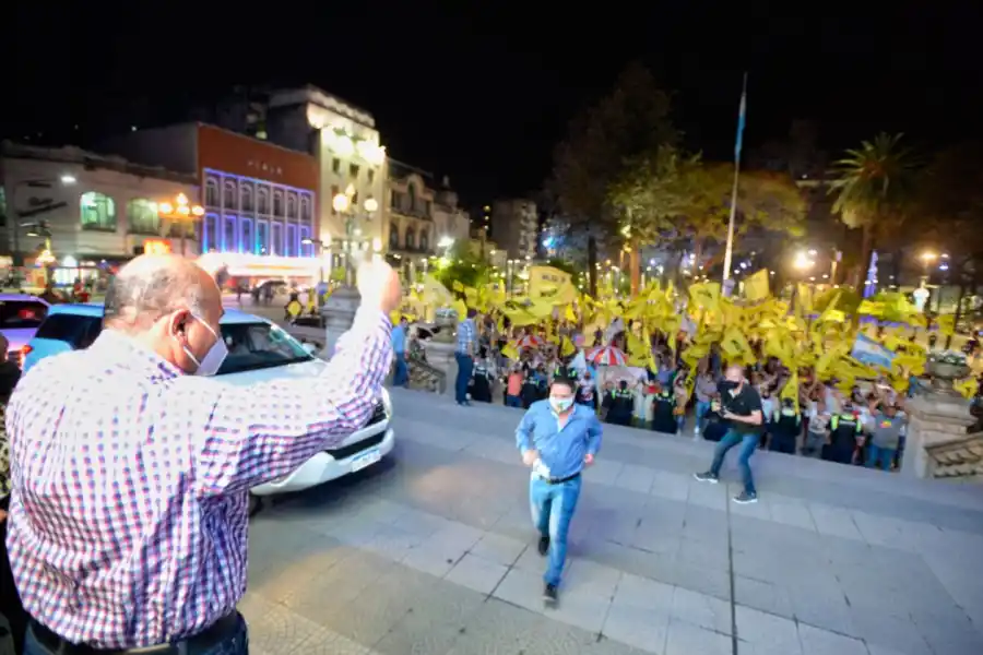 Luis Romano: esperamos que se pongan el overol para trabajar por el triunfo en noviembre