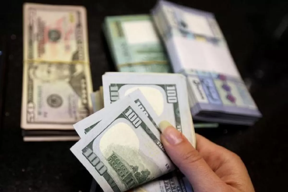 El dólar blue vuelve a subir y se negocia en $ 185 en Tucumán
