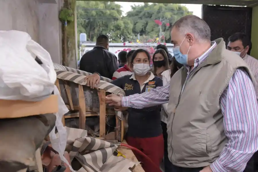 Osvaldo Jaldo visitó a emprendedoras en Famaillá