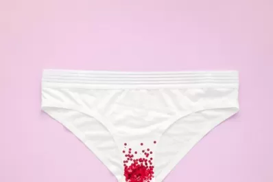 ¿Qué es la menstruación libre y cómo practicarla sin tapujos?