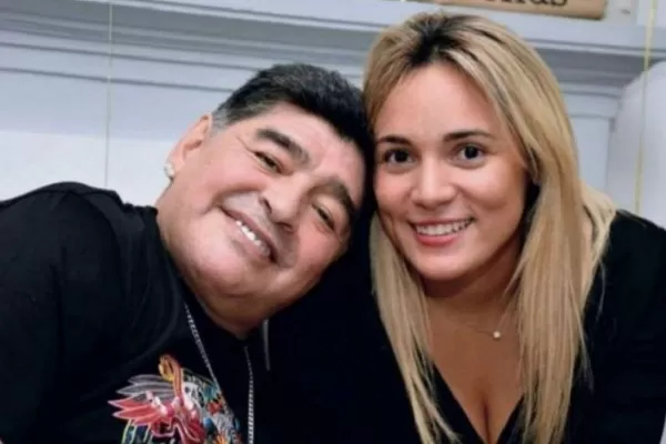 Nadie muere de amor; no tuve nada que ver con el deceso de Maradona, dijo Rocío Oliva
