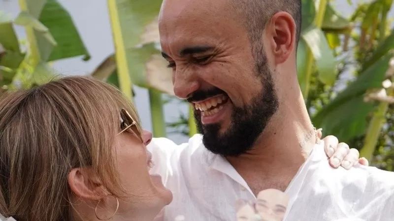FELICES. Abel Pintos y su pareja se casaron tras siete años derelación. Foto tomada de Instagram: abelpintos.