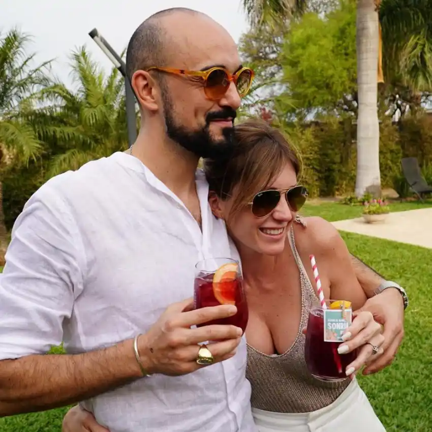 Abel Pintos se casó con Mora Calabrese en una ceremonia íntima 