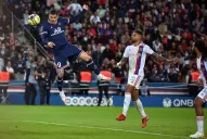 Icardi apareció sobre el final y el PSG venció a Olympique de Lyon