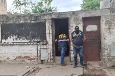 Allanaron una vivienda frente al parque 9 de Julio y secuestraron cocaína
