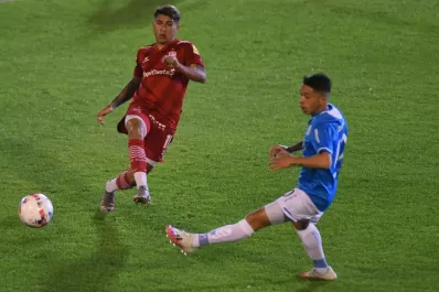 San Martín y Belgrano empataron en un partido cargado de nervios