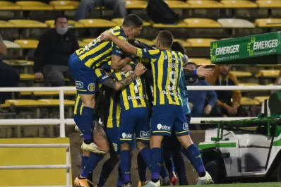 San Lorenzo se durmió en el final y Rosario Central se lo hizo pagar caro