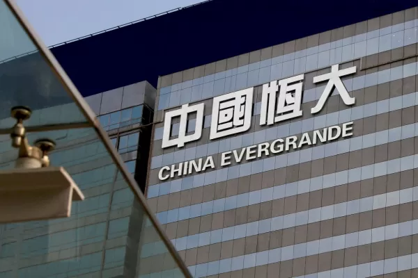 Cuál es la historia detrás de Evergrande, la empresa china que entró en crisis y sacude al mundo