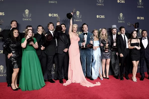 Gambito de dama, Ted Lasso y The Crown, los grandes ganadores de la noche de los Emmy