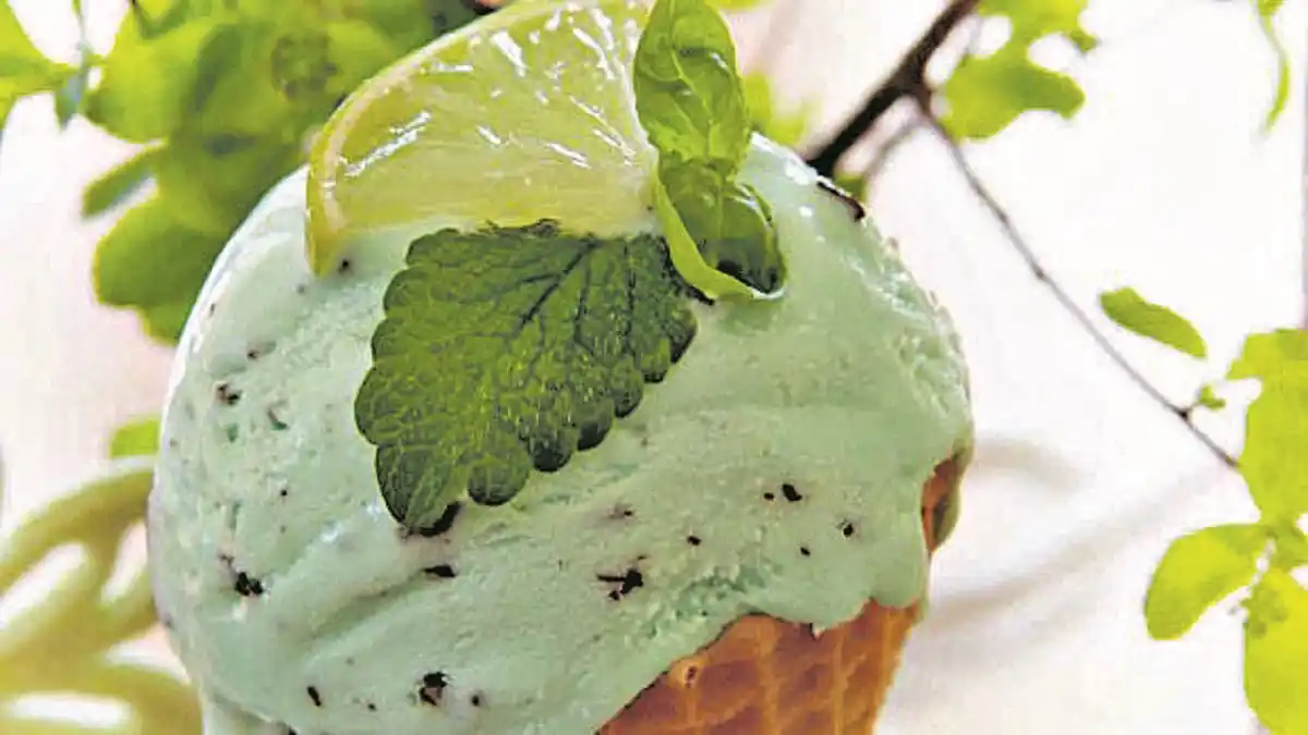 Seis postres con plantas medicinales