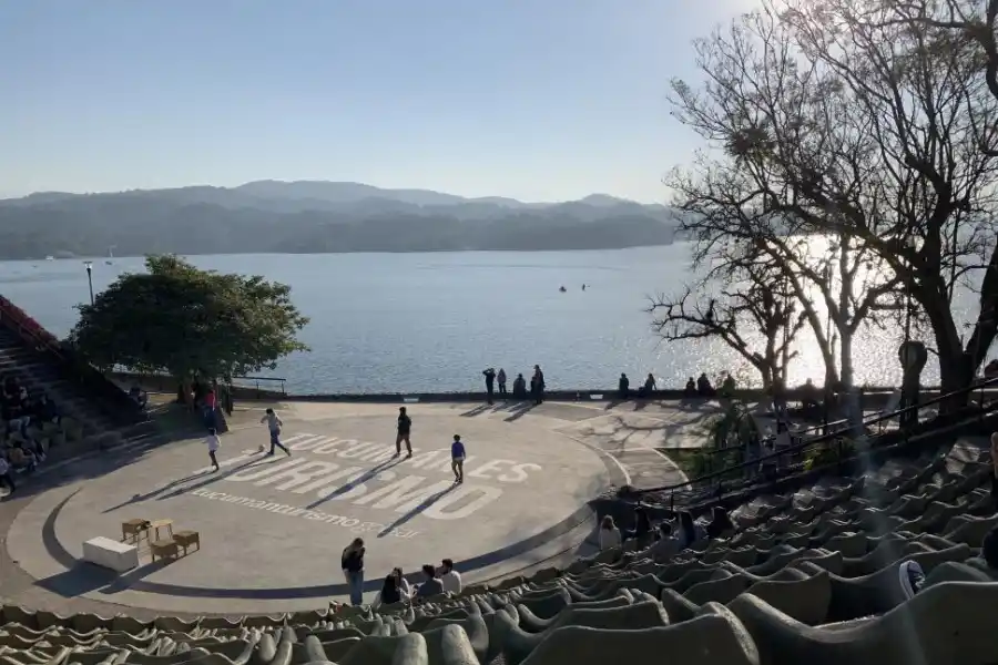 EL ANFITEATRO. Renovado, sigue siendo un de los centros de reunión de las visitas. ARCHIVO LA GACETA