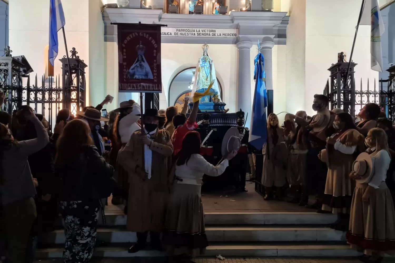 Vigilia de la Virgen de La Merced. LA GACETA / JUAN PABLO SÁNCHEZ NOLI