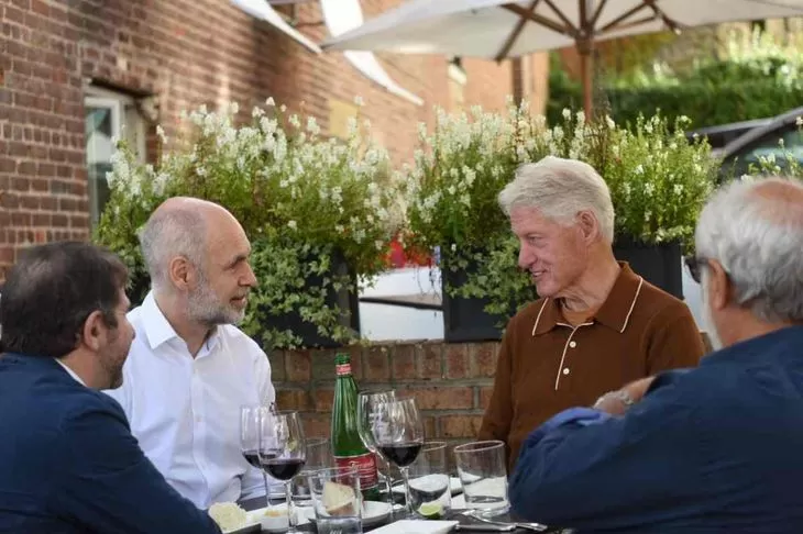 ESTADOS UNIDOS. El jefe de Gobierno porteño, Horacio Rodríguez Larreta, se reunió con el ex presidente de Estados Unidos, Bill Clinton.