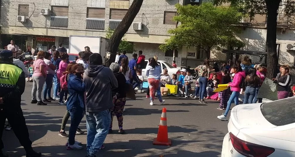 Manifestación, en repudio de la condena.