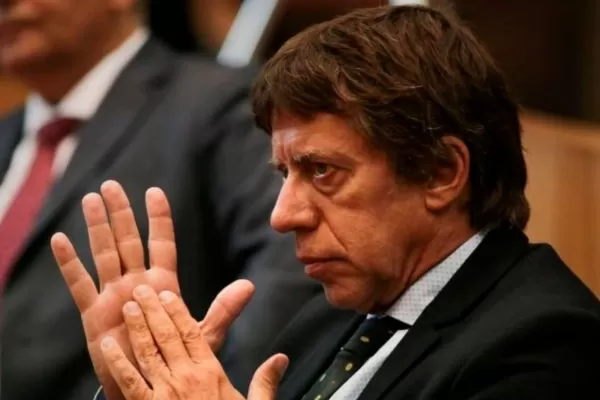 Bussi le reclama al ministro Agüero Gamboa que dé a conocer su plan de acción