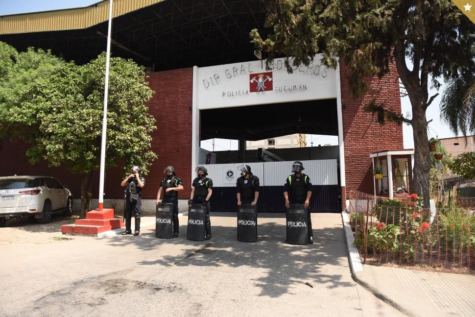 Rejas se movía como en su casa en Bomberos - Vimarsana News