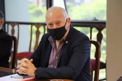 El ataque a la libertad de prensa es una característica de las dictaduras, afirmó José Ascárate