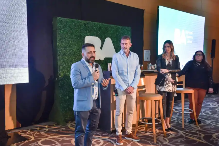 Descubrir los barrios porteños, una invitación para una escapada de los tucumanos