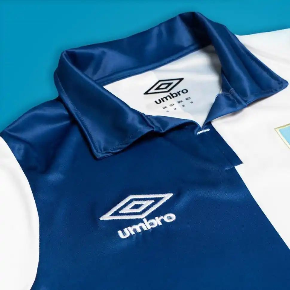 El cuello de la actual.  