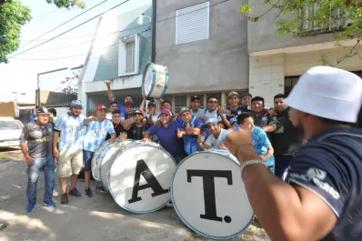 El regreso de los simpatizantes “decanos” fue movilizante