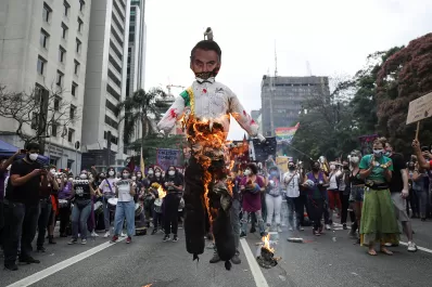 Las marchas contra Bolsonaro vuelven a inundar Brasil