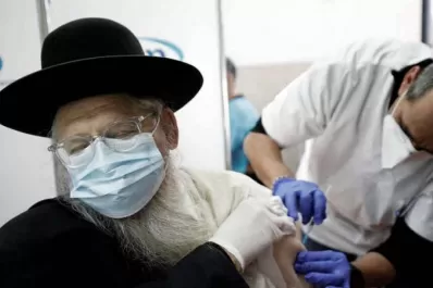 Covid-19: Israel anunció que solo los vacunados con tres dosis podrán tener pasaporte sanitario