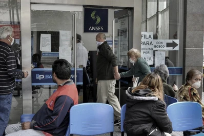 Argentina: en septiembre se marcó un récord de jubilaciones y de pensiones