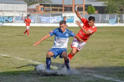 Liga Tucumana: el clásico de Aguilares se tiñó de color celeste