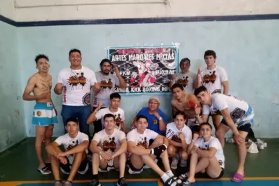 Artes marciales mixtas: gran performance del Rogo Team