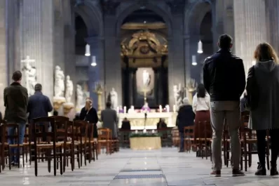 La Iglesia francesa encubrió 330.000 casos de pederastia